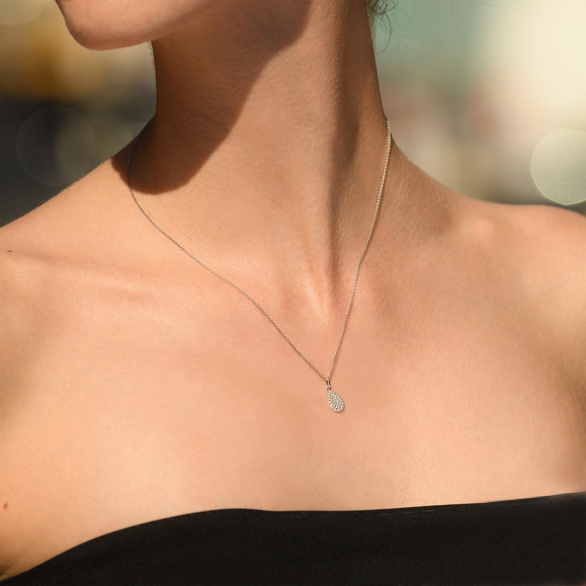 Pendentif "Goutte De Pluie" Diamants 0,11Ct/37