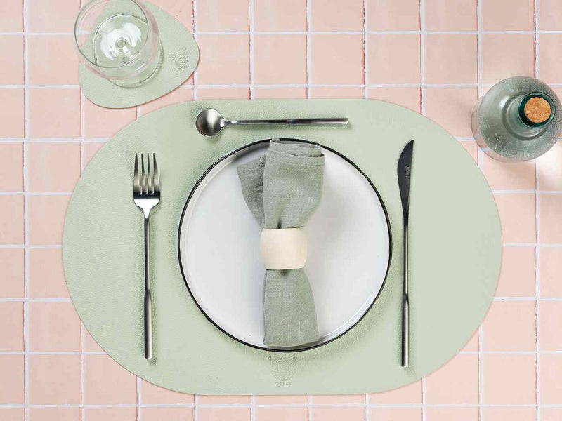 Set De Table Ovale Réversible - 6 Pièces - Cuir Recyclé Rose Pâle Et Vert Pâle