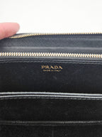 Cartera larga Prada de cuero Saffiano