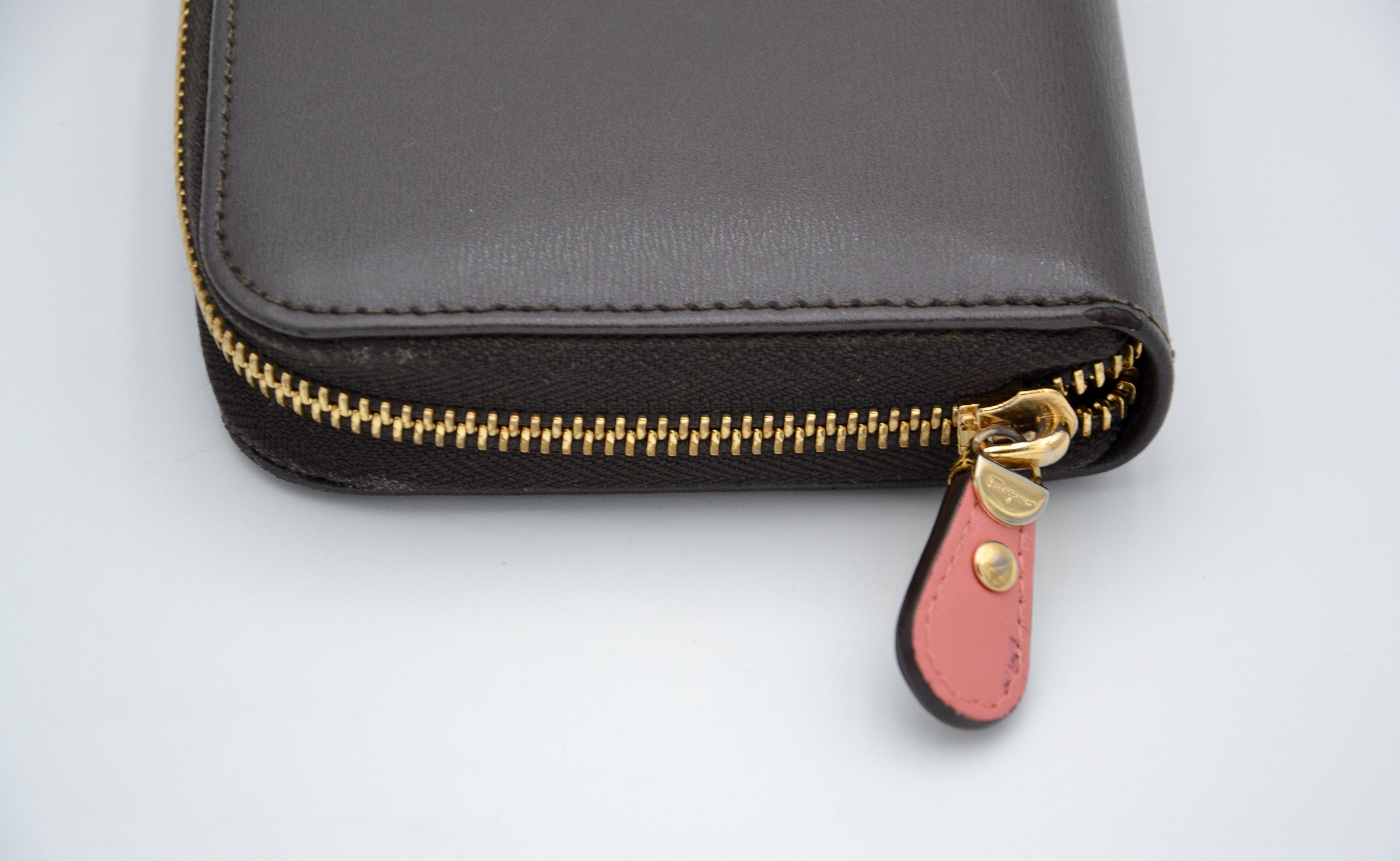 Salvatore Ferragamo Zippy Wallet in Leather