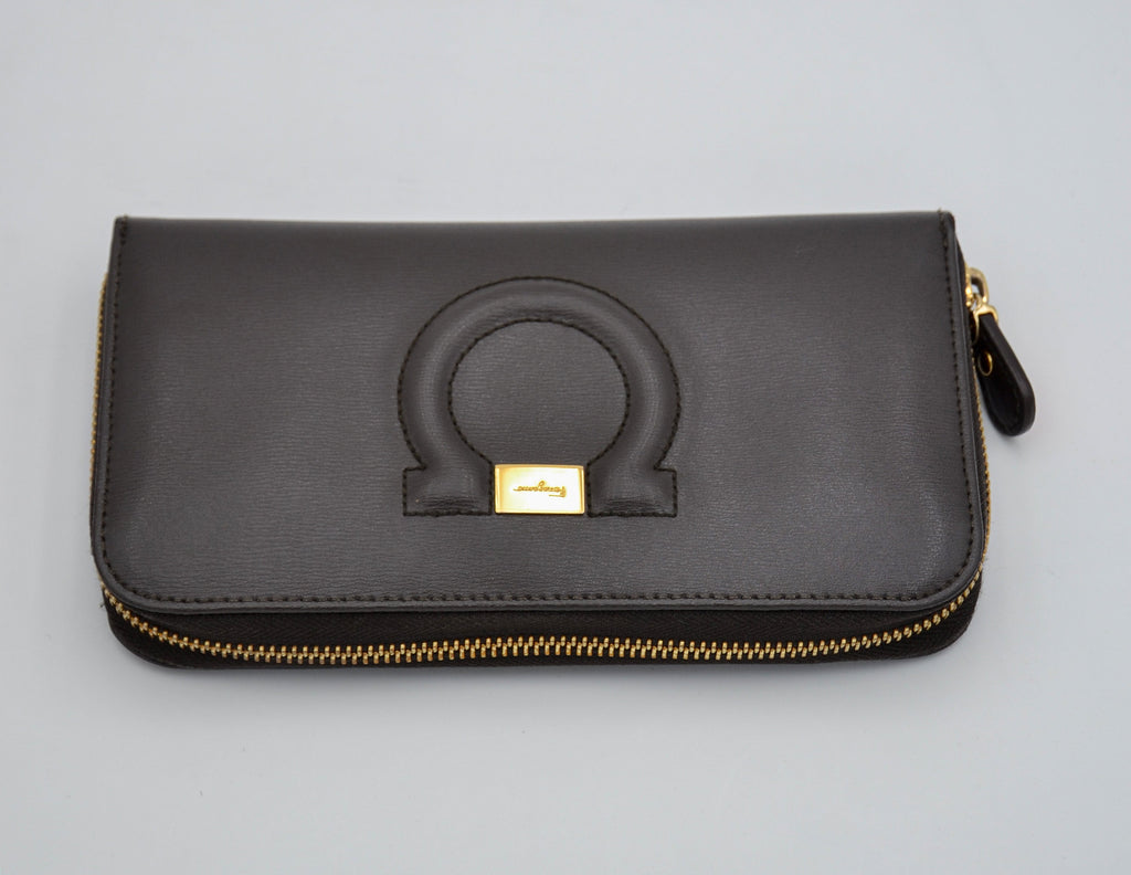 Salvatore Ferragamo Zippy Wallet in Leather