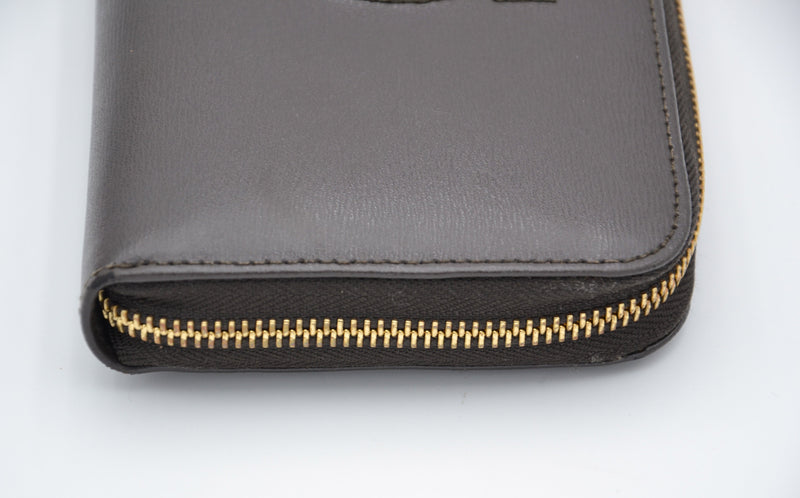 Cartera Salvatore Ferragamo Zippy de piel