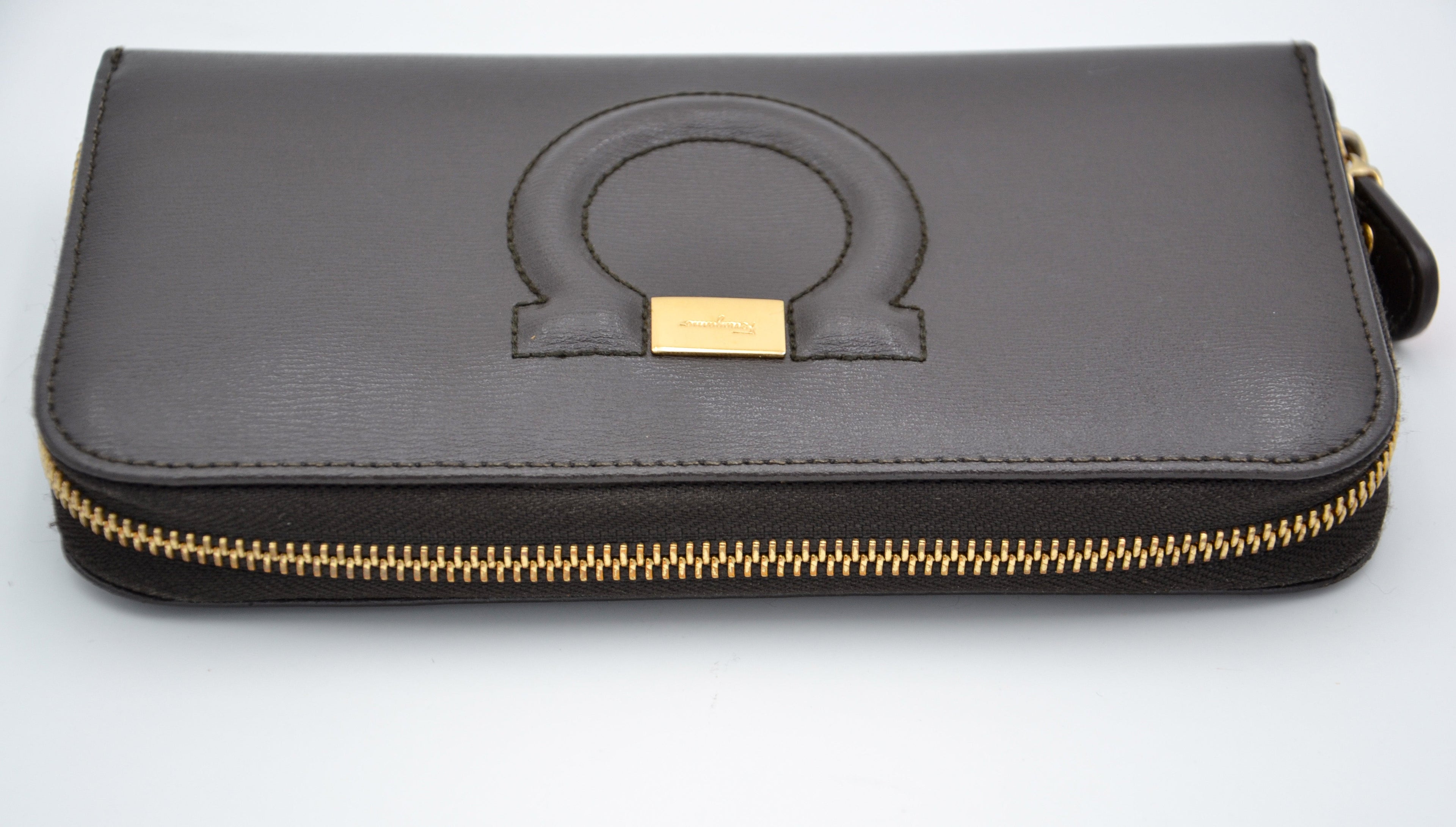 Salvatore Ferragamo Zippy Wallet in Leather
