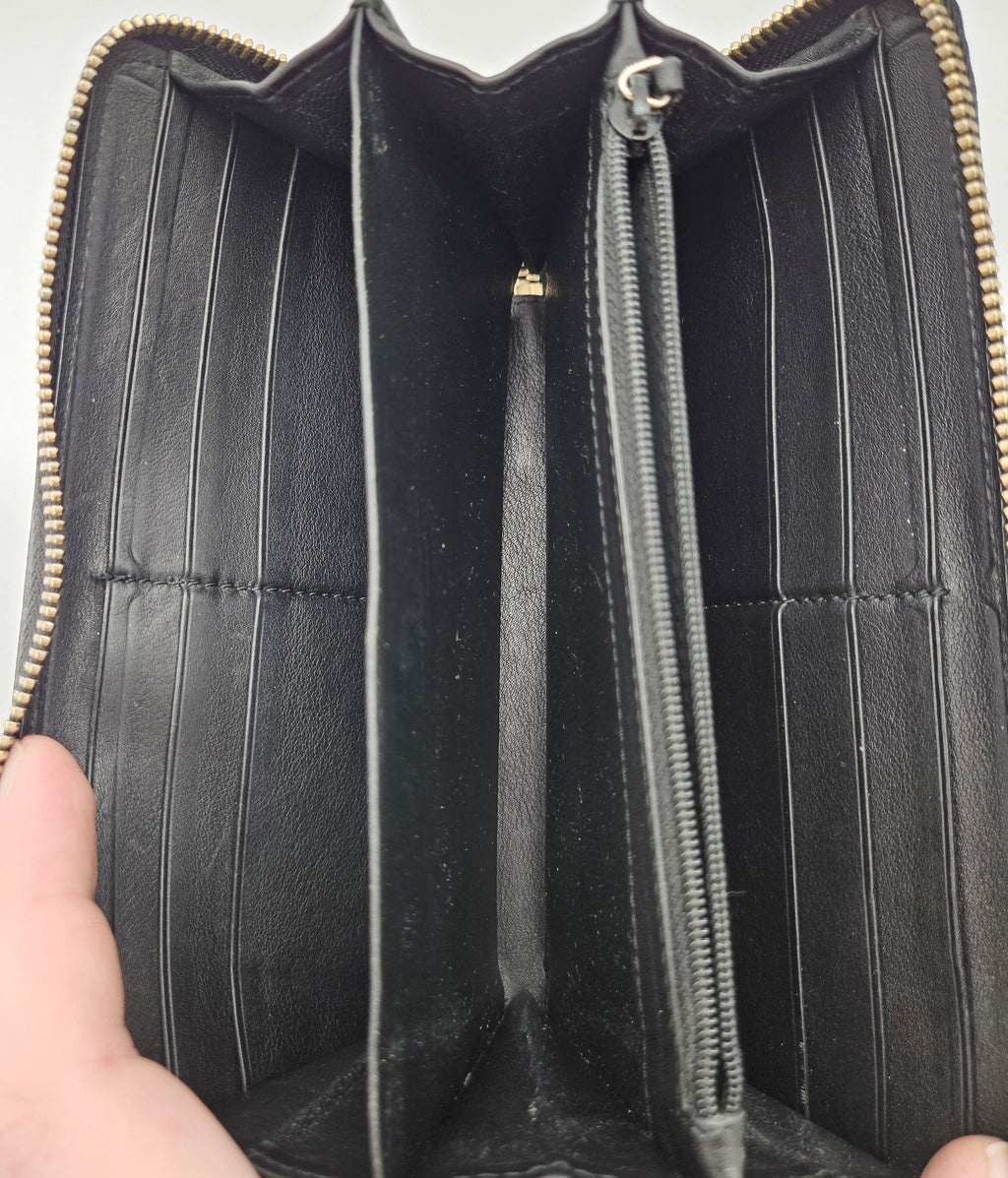 Gucci Zippy Long Wallet In Black Leather Guccissima