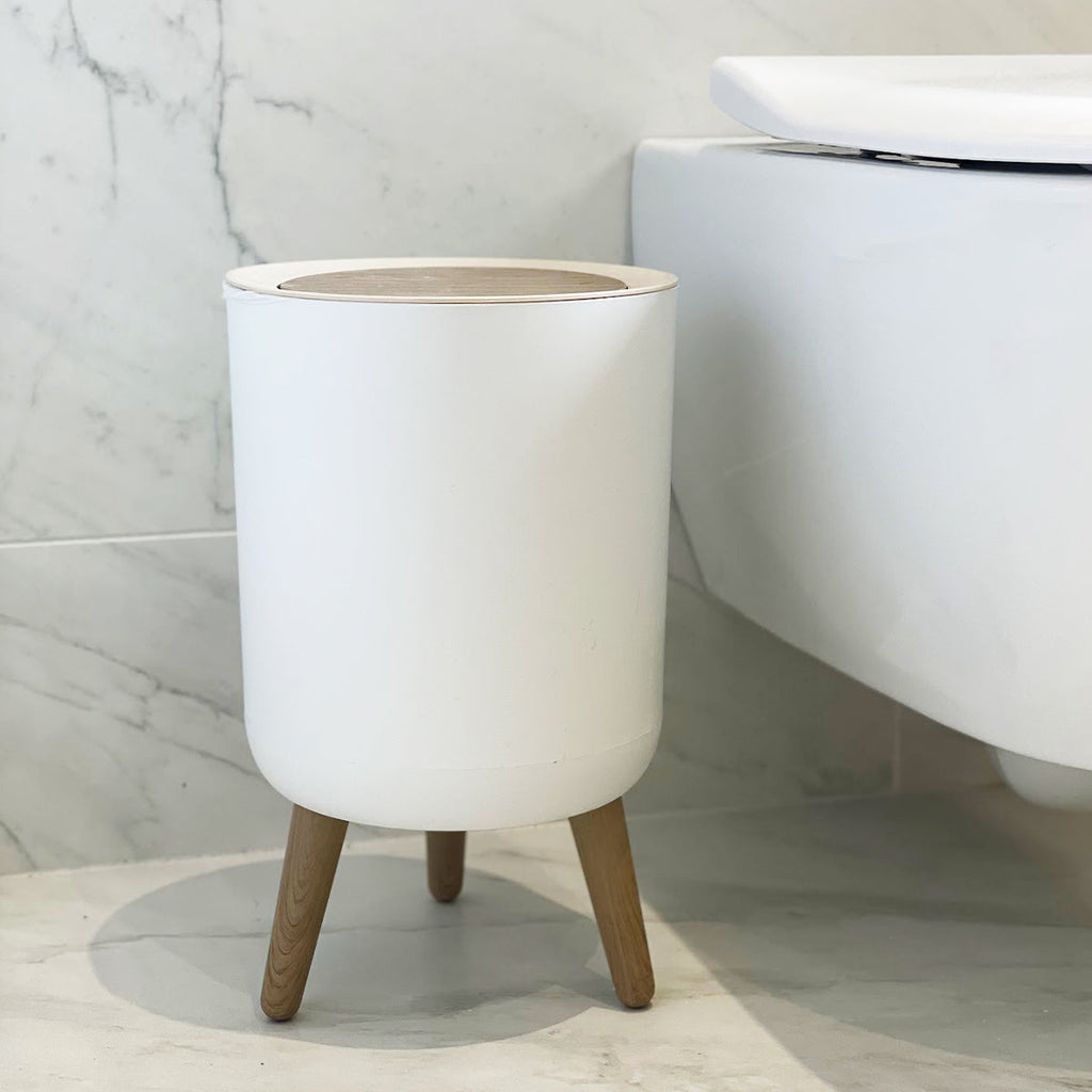 Poubelle sur pied de salle de bain touch 7L MALMO Couleur bois