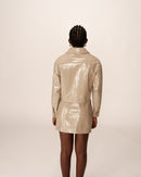 Chaqueta corta beige empolvado
