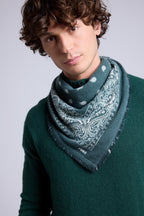 Pañuelo Bandana Atlas Presley En Cachemira - Verde Botella y Blanco - Mixto