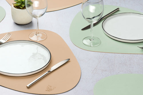 Set De Table Curve Réversible - 6 Pièces - Cuir Recyclé Rose Pâle Et Vert Pâle