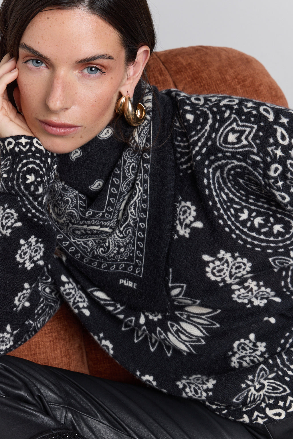 Presley Bandana Jumper - Black White - Women