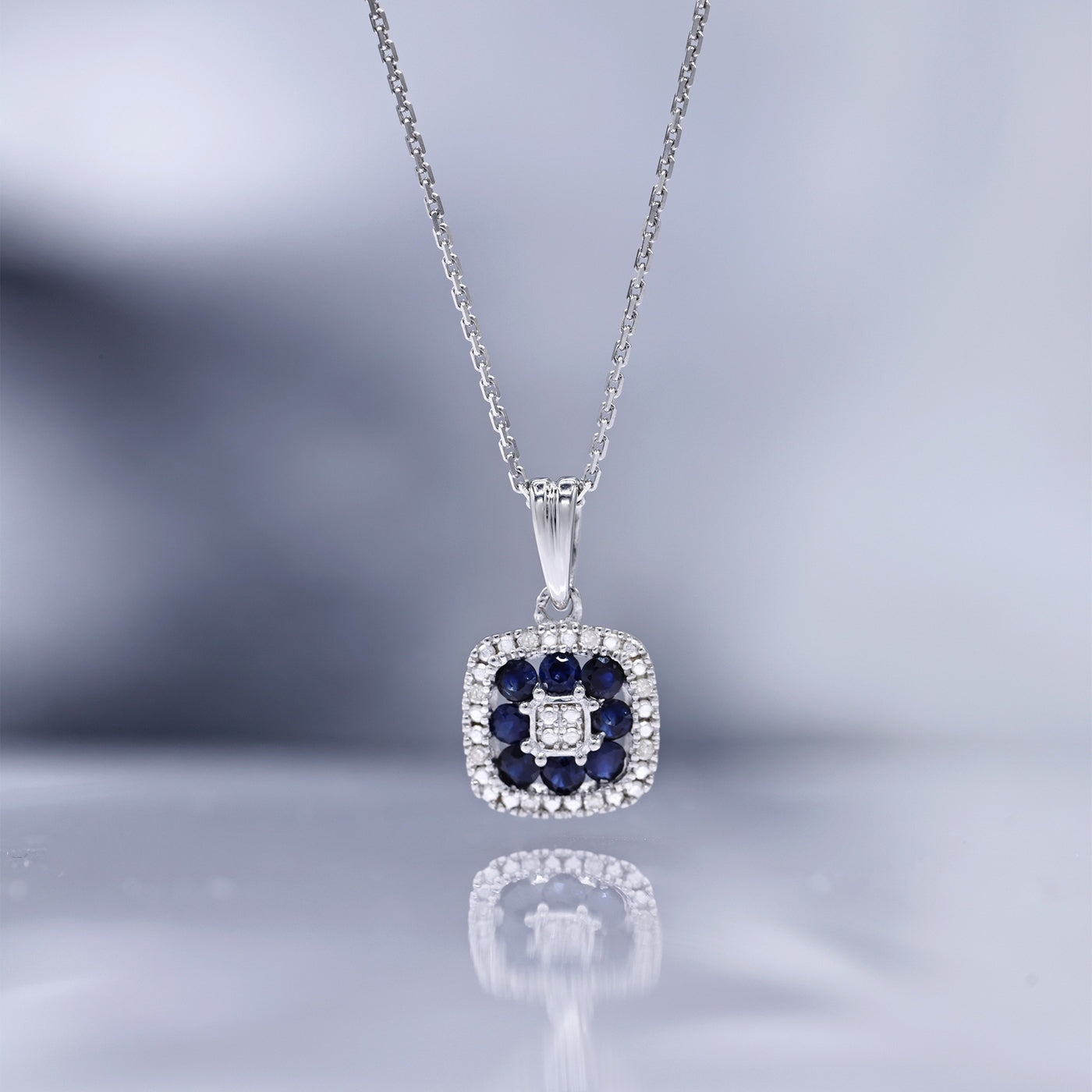 Pendentif "Volga" Diamants 0,03/8 & Saphir 0,58/8 - Or Blanc 375/1000