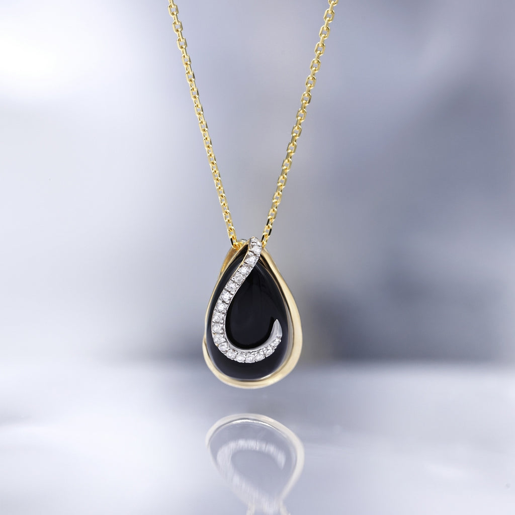 "Galapagos" Pendant D0.06/18 & Black Agate - 375/1000 Yellow Gold