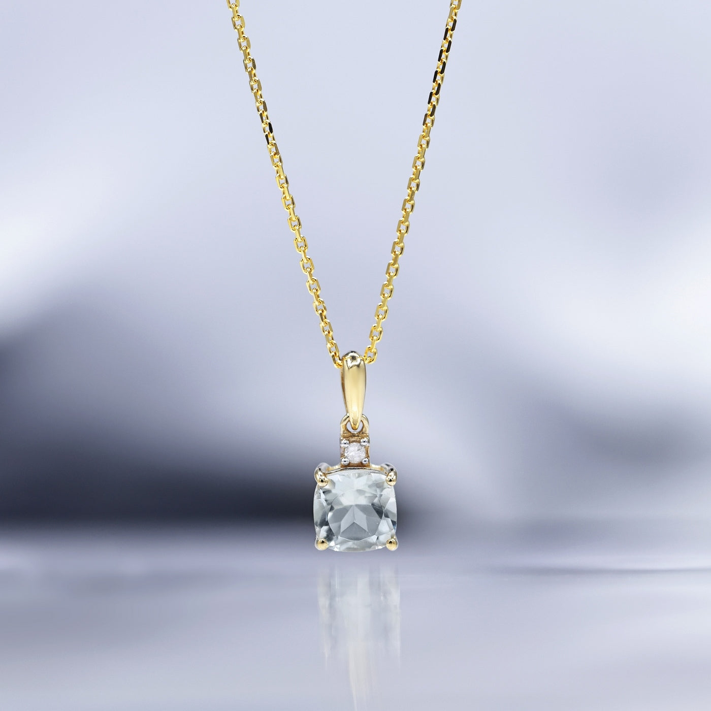 Colgante "Tonga" Diamantes 0.016/1 y Amatista Verde 1.03/1 - Oro amarillo 375/1000