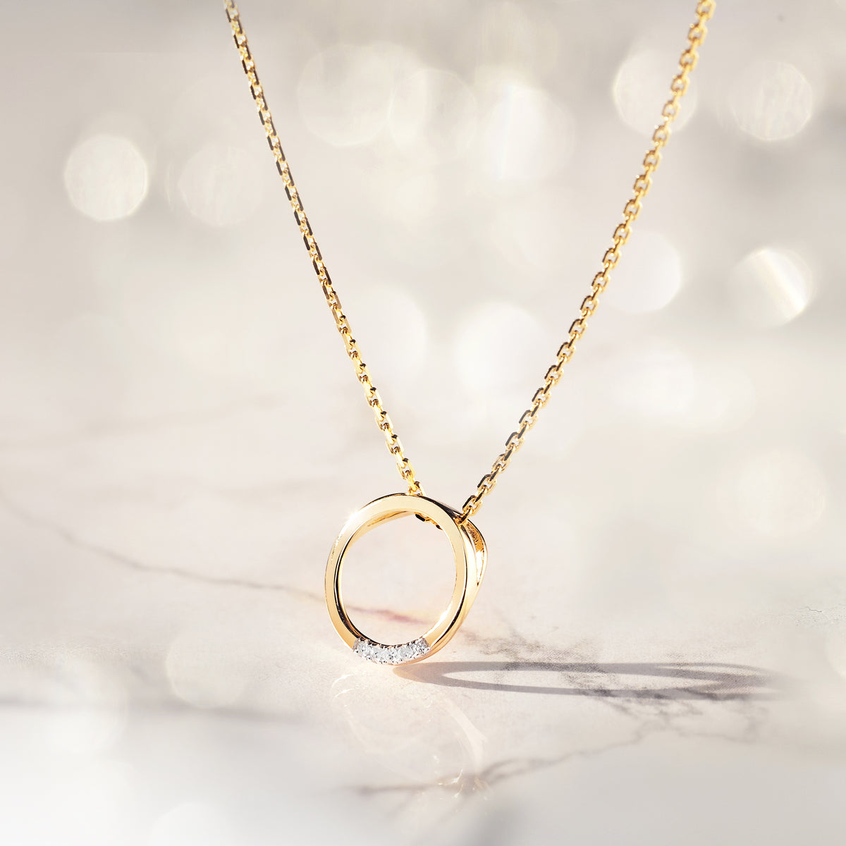 Pendentif "Cercle"  D0,02/5