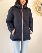 Kurze Daunenjacke Amélia – Marineblau/Gold