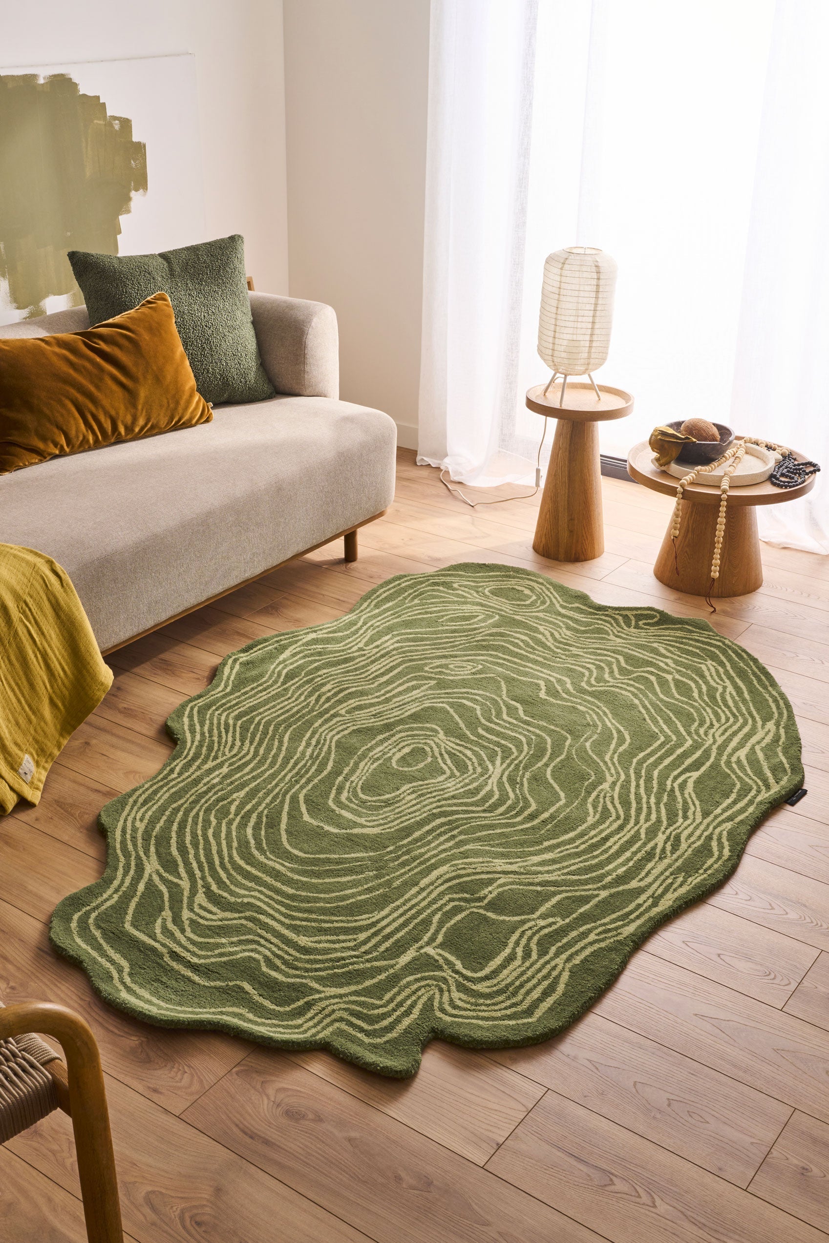 Cedro Blanco – Alfombra De Lana Con Forma Orgánica – Verde Cedro Blanco