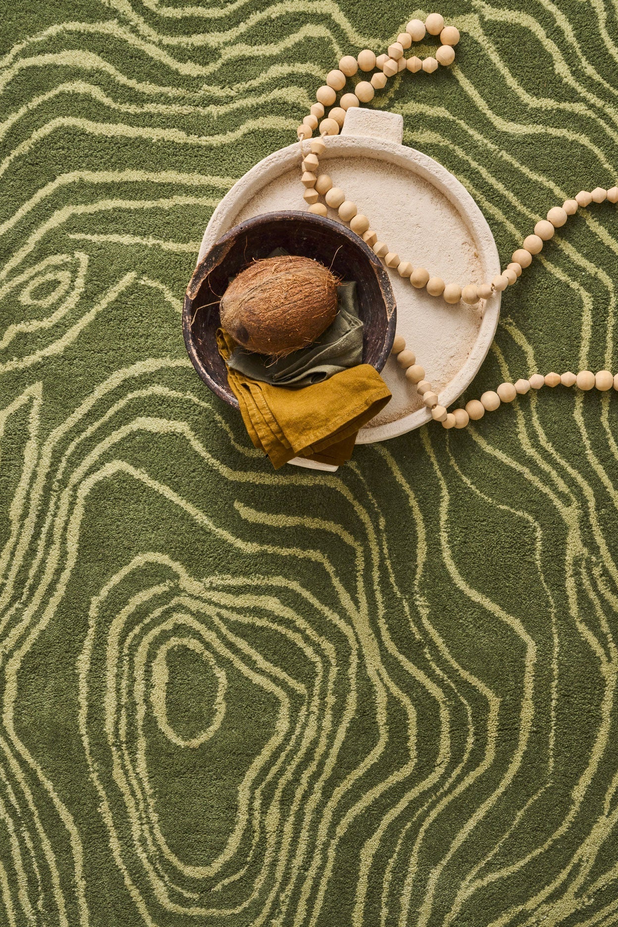Cedro Blanco – Alfombra De Lana Con Forma Orgánica – Verde Cedro Blanco