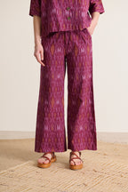 Pantalon fluide grenat à motif IKAT poches italiennes taille élastique collection Garance printemps été