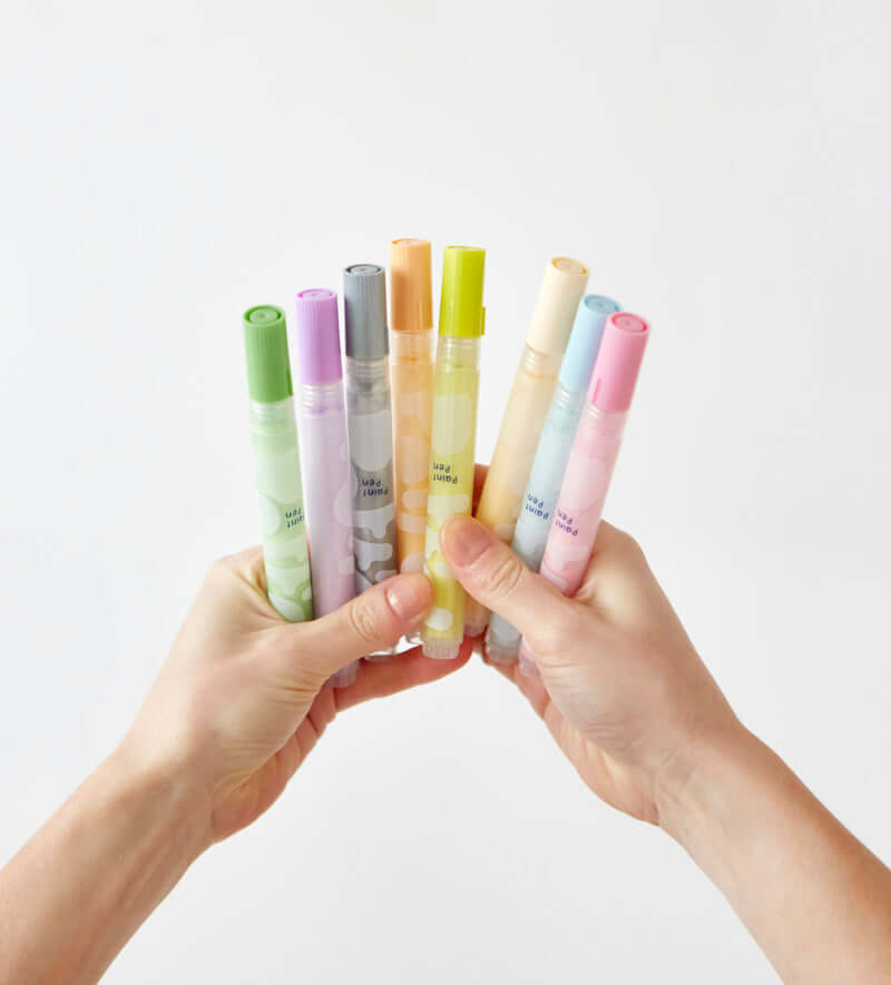 8 Paint Pens