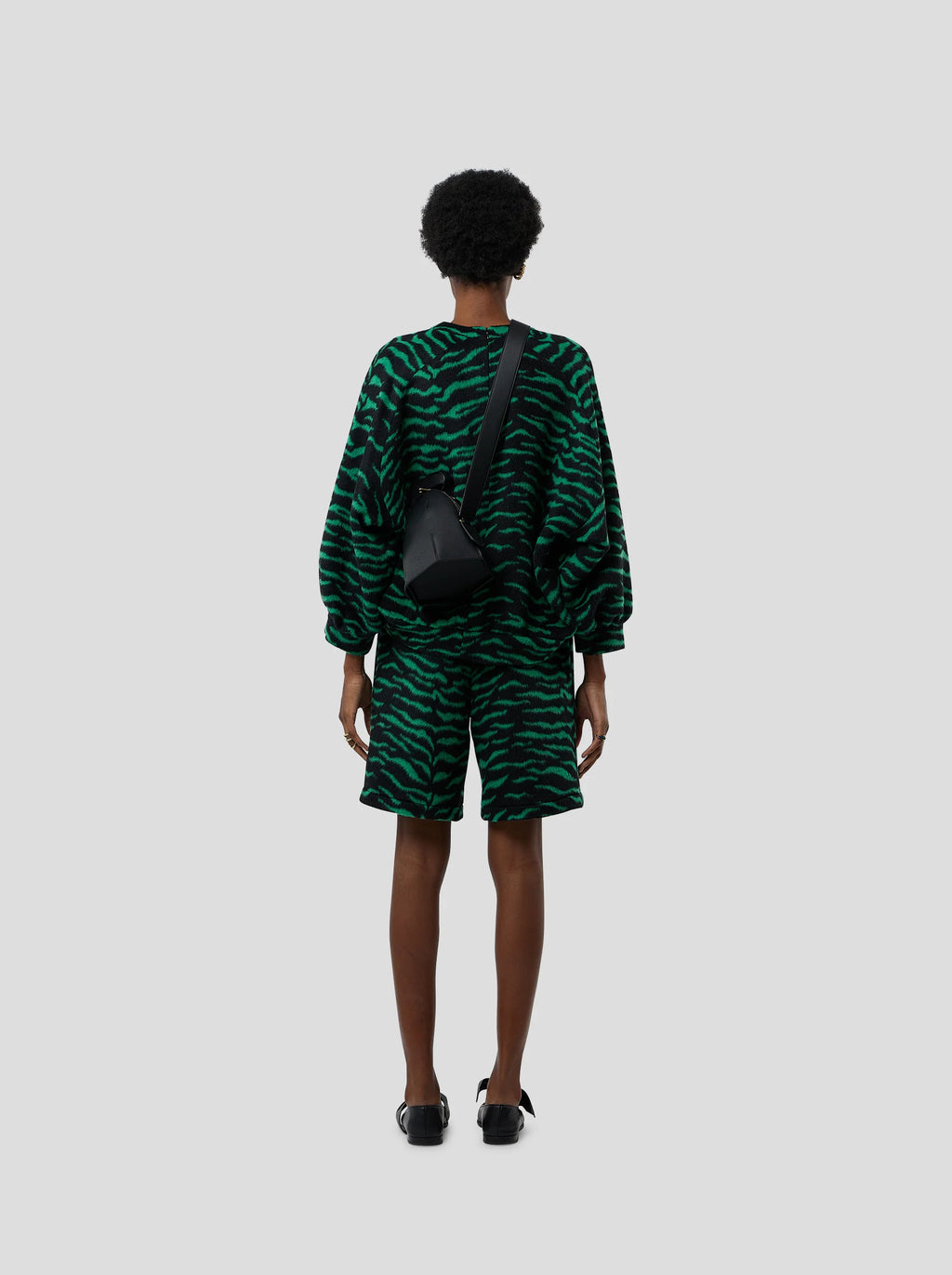 Pull Brooklyn In Forest Green Zebra Wool