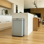 Poubelle de cuisine automatique design 70L DAYTONA en acier INOX avec cerclage