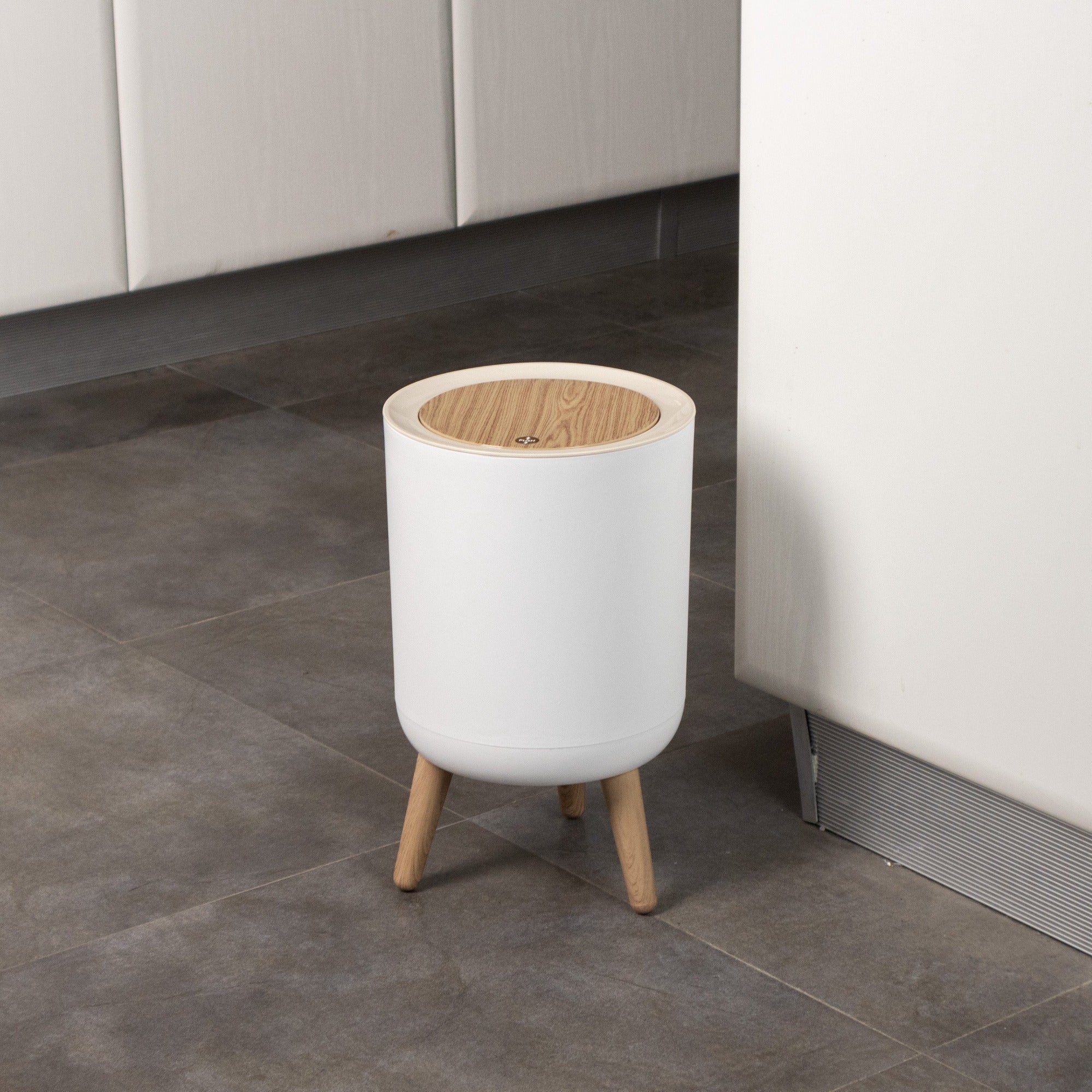 Poubelle De Salle De Bain Push Malmo - 7L - Bois