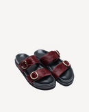 Sandalia burdeos con doble hebilla