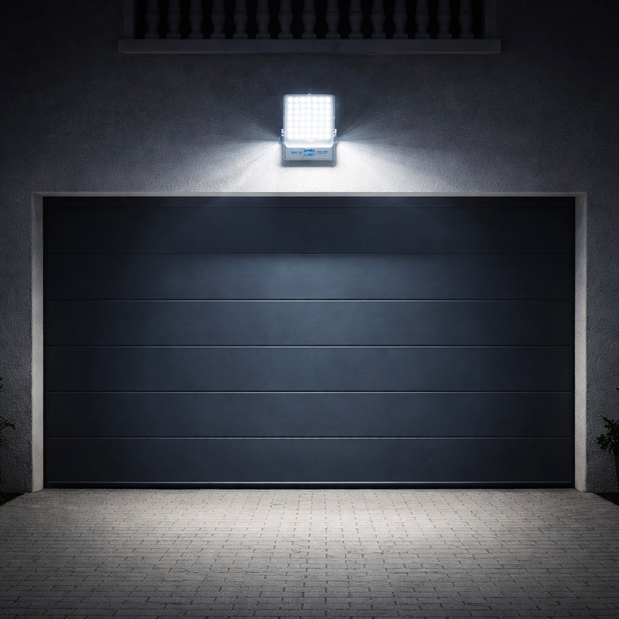 Titan - Projecteur Solaire - Aluminium - Noir