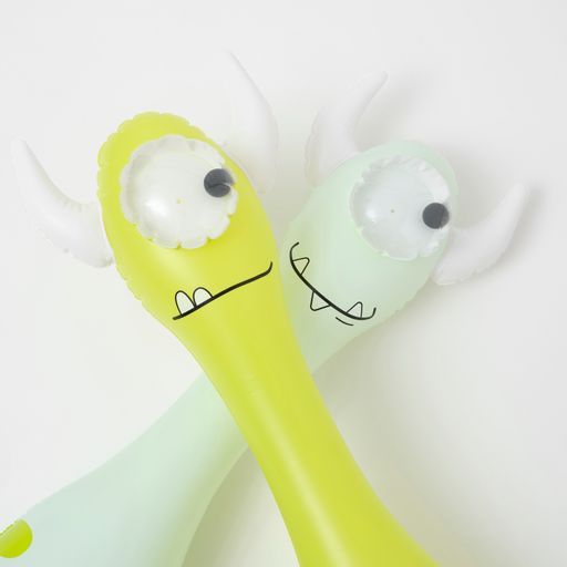 Lot 2 Frites Gonflables Monty The Monster - Vert