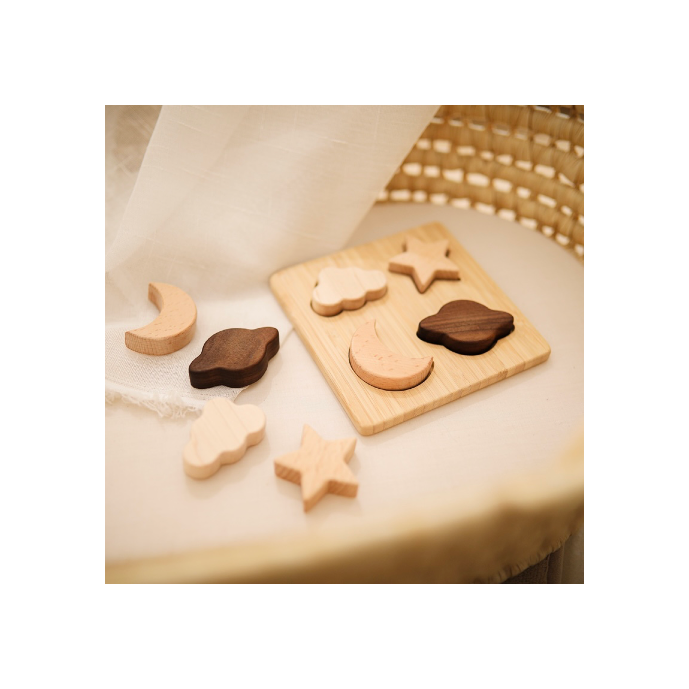 Éloi The Wooden Puzzle (Customizable)