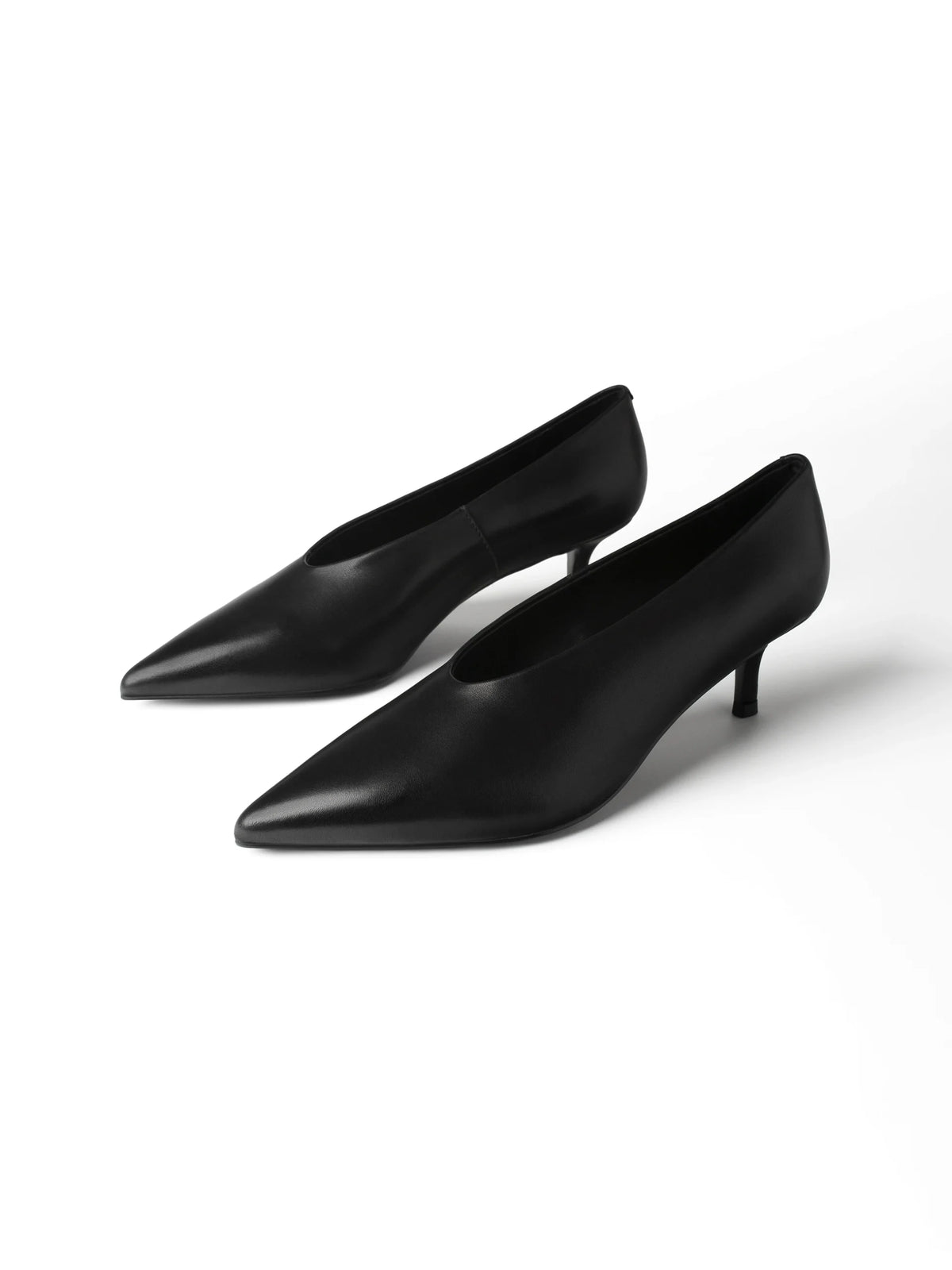 Follow The City Lights Court Shoes - Black