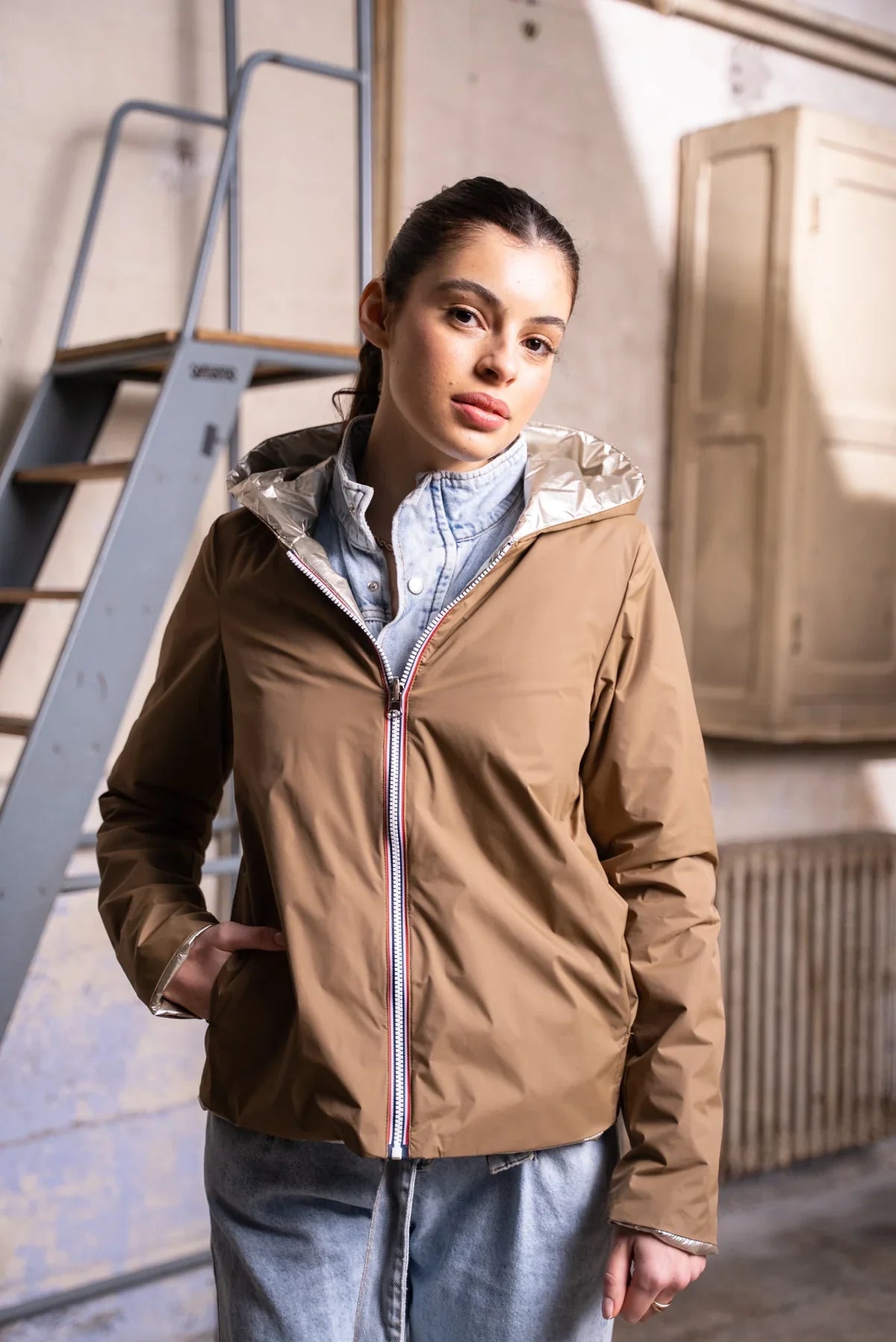 Regnjacka Mandy - Camel/Guld