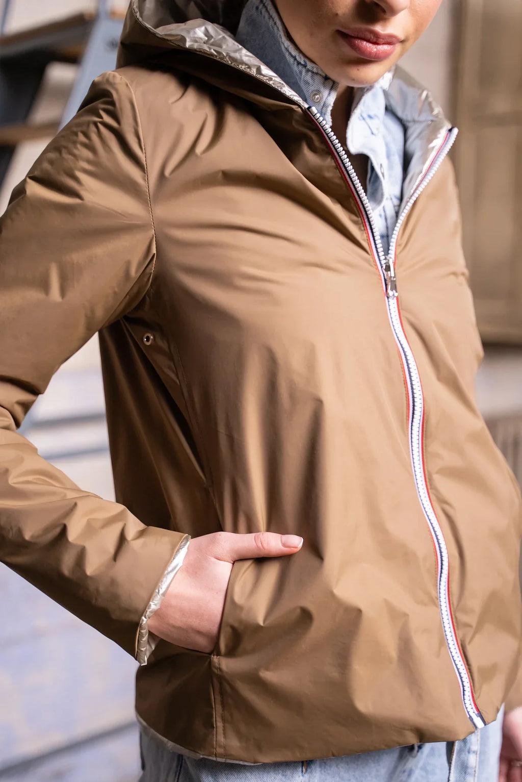 Regnjacka Mandy - Camel/Guld