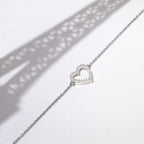 Pulsera “Tu Portes Mon Coeur” D0.05/24 – Oro blanco 375/1000