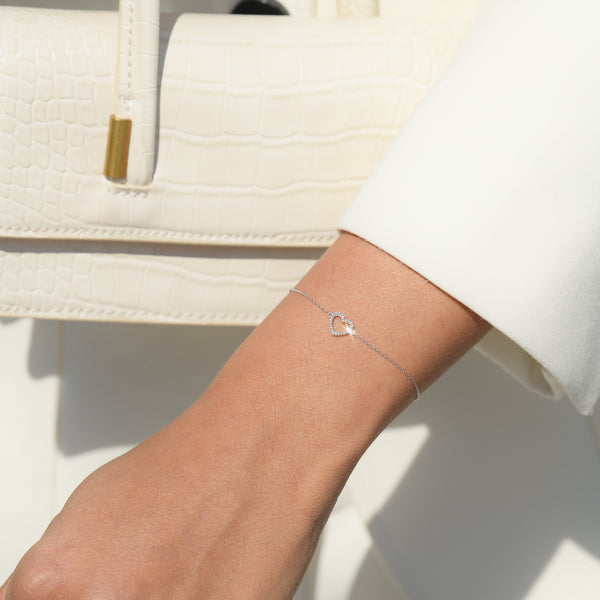 Pulsera “Tu Portes Mon Coeur” Diamantes 0.05/24 – Oro Blanco 375/1000