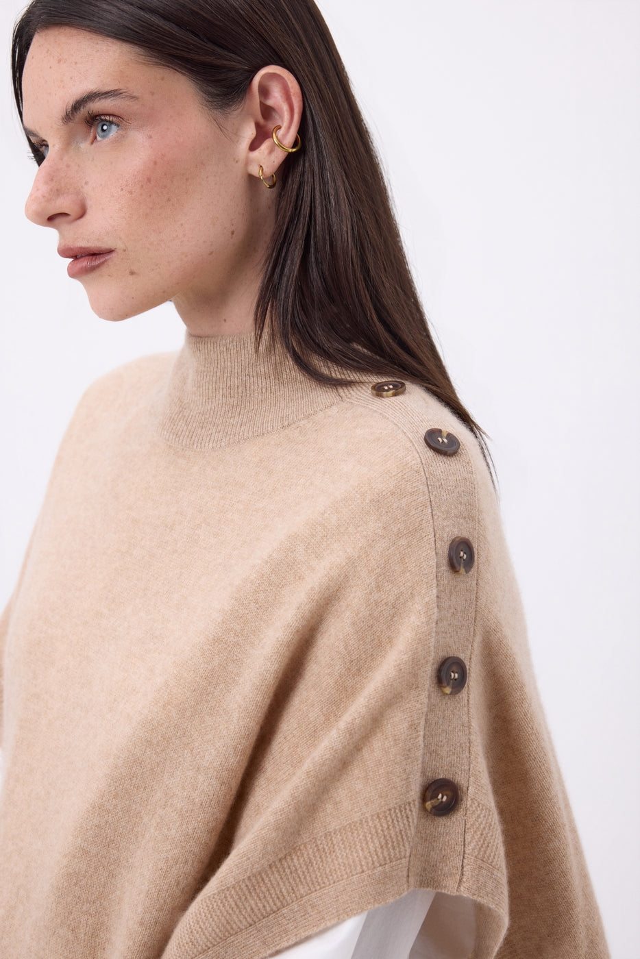 Poncho con botones Reba - Beige crema - Mujer