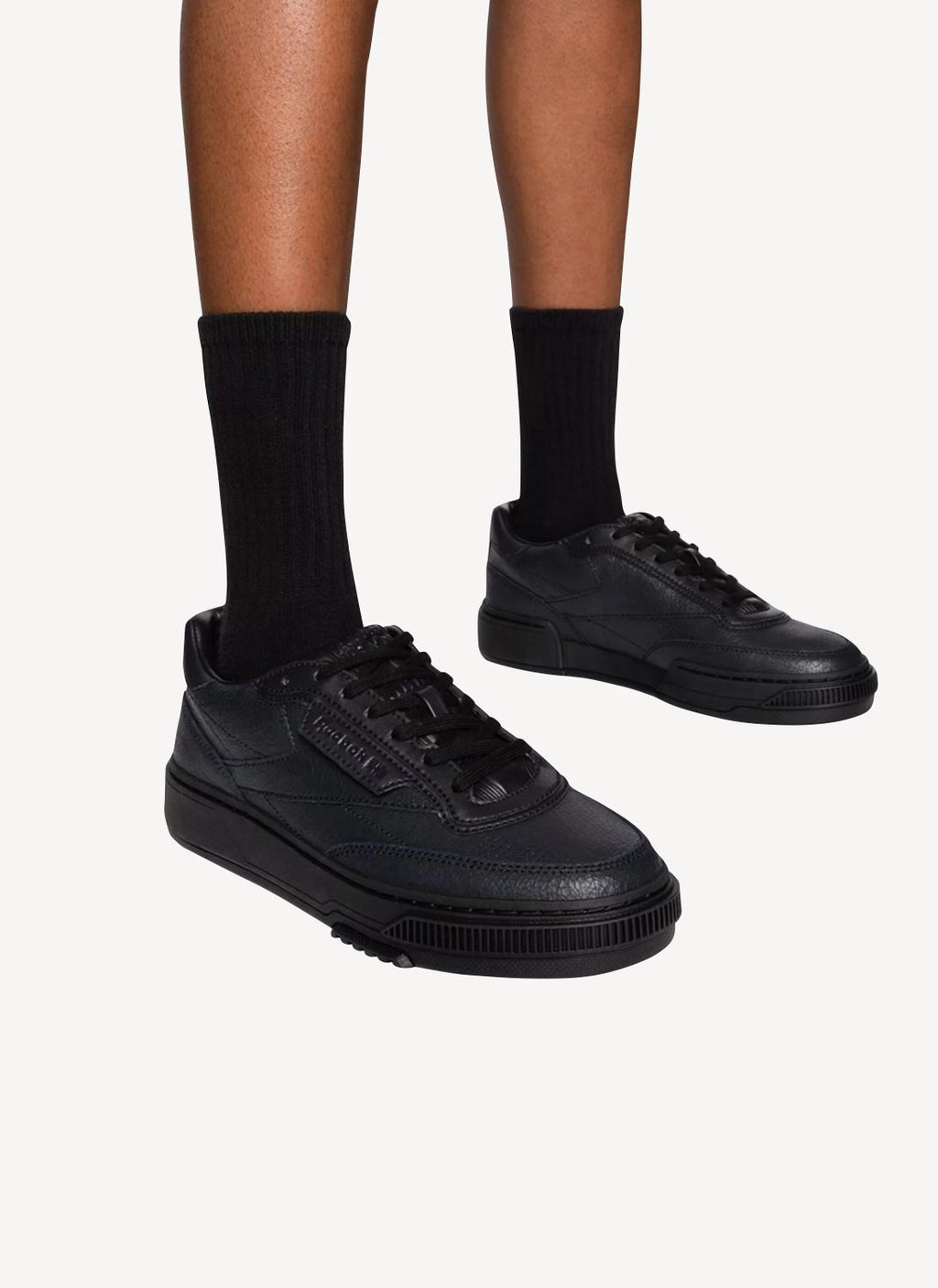Reebok - Trainers - Black - Men's