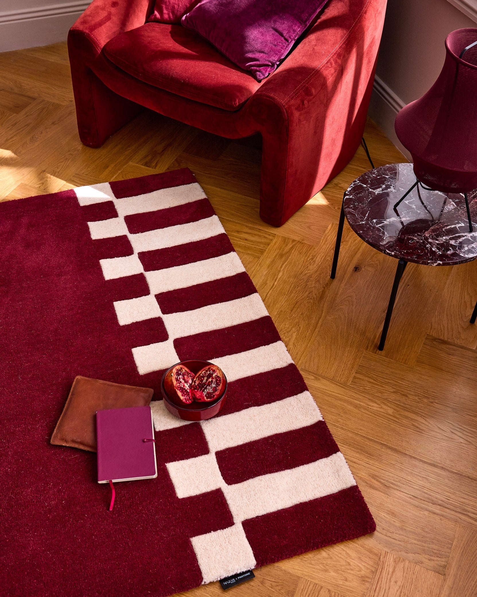 Rouge d'orage – Geometric wool rug - burgundy Rouge d'orage