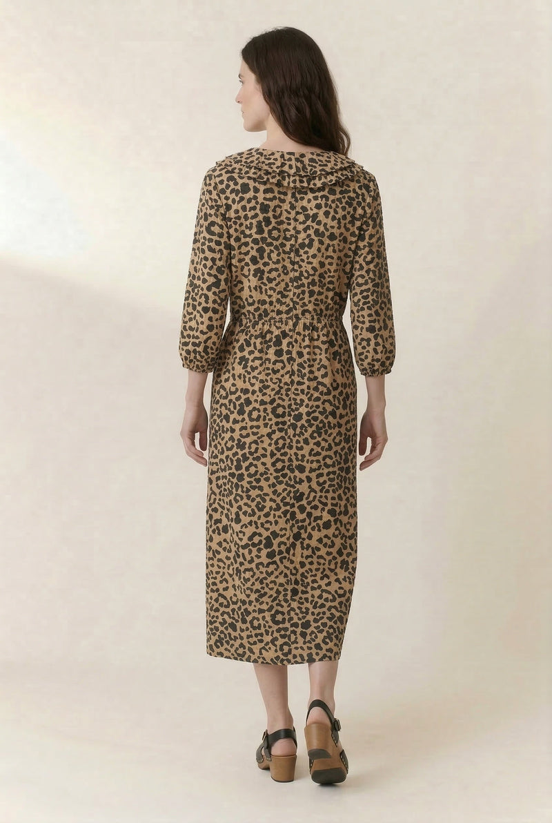 Robe Rohen Leo