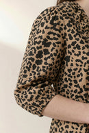 Robe Rohen Leo