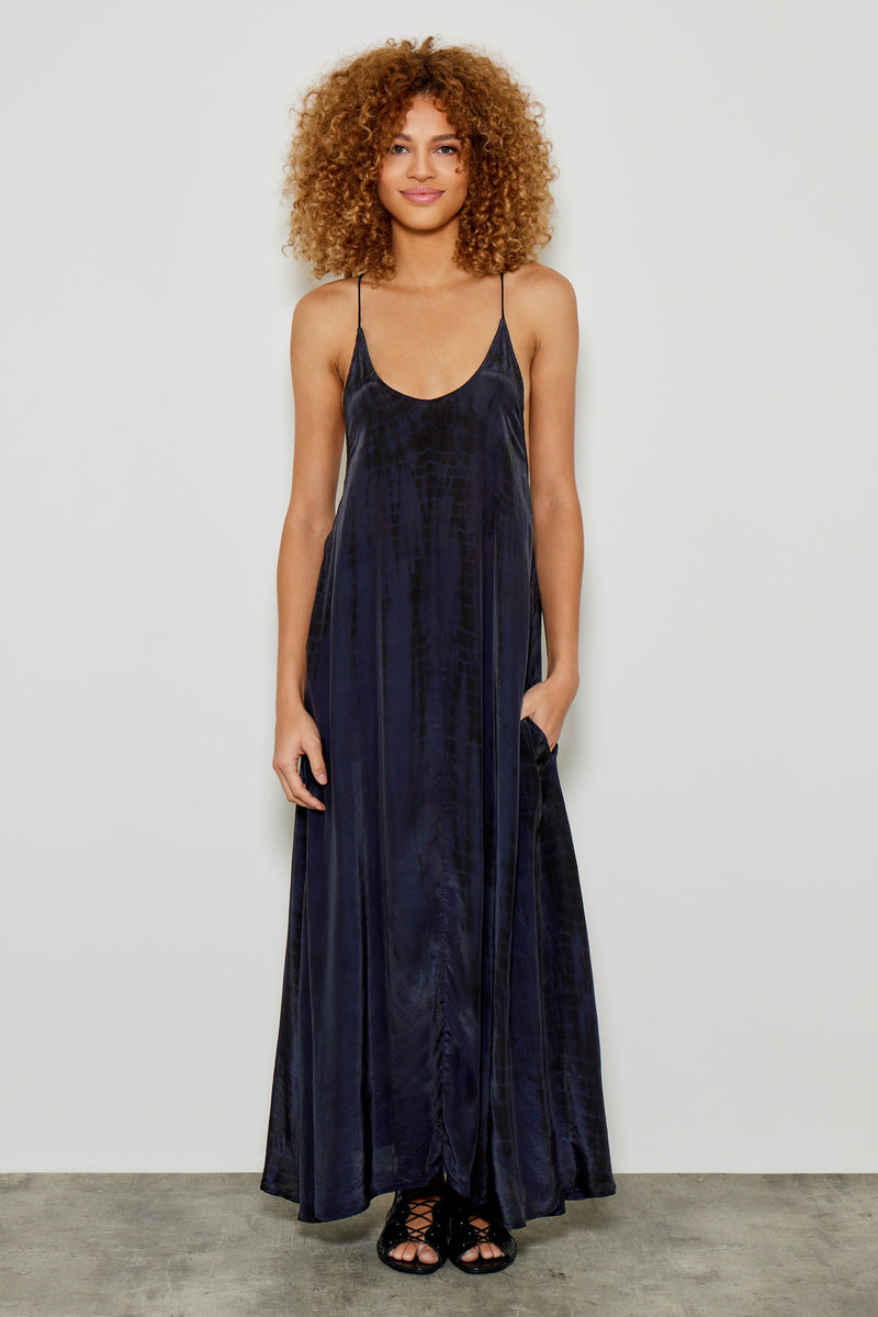 #couleur_navy