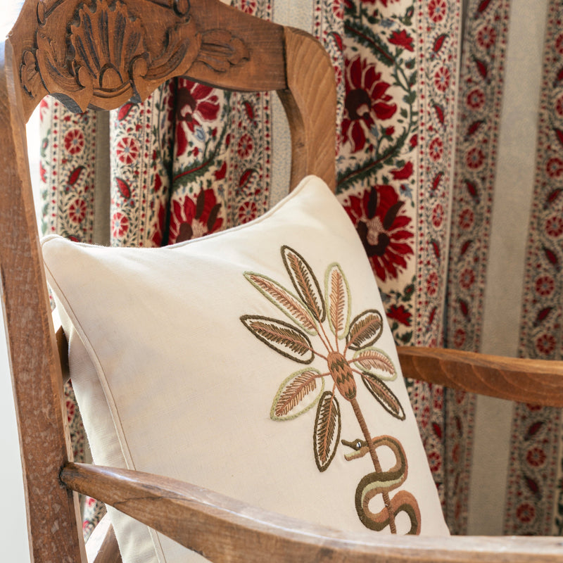 Coussin The Embrace - Ivoire