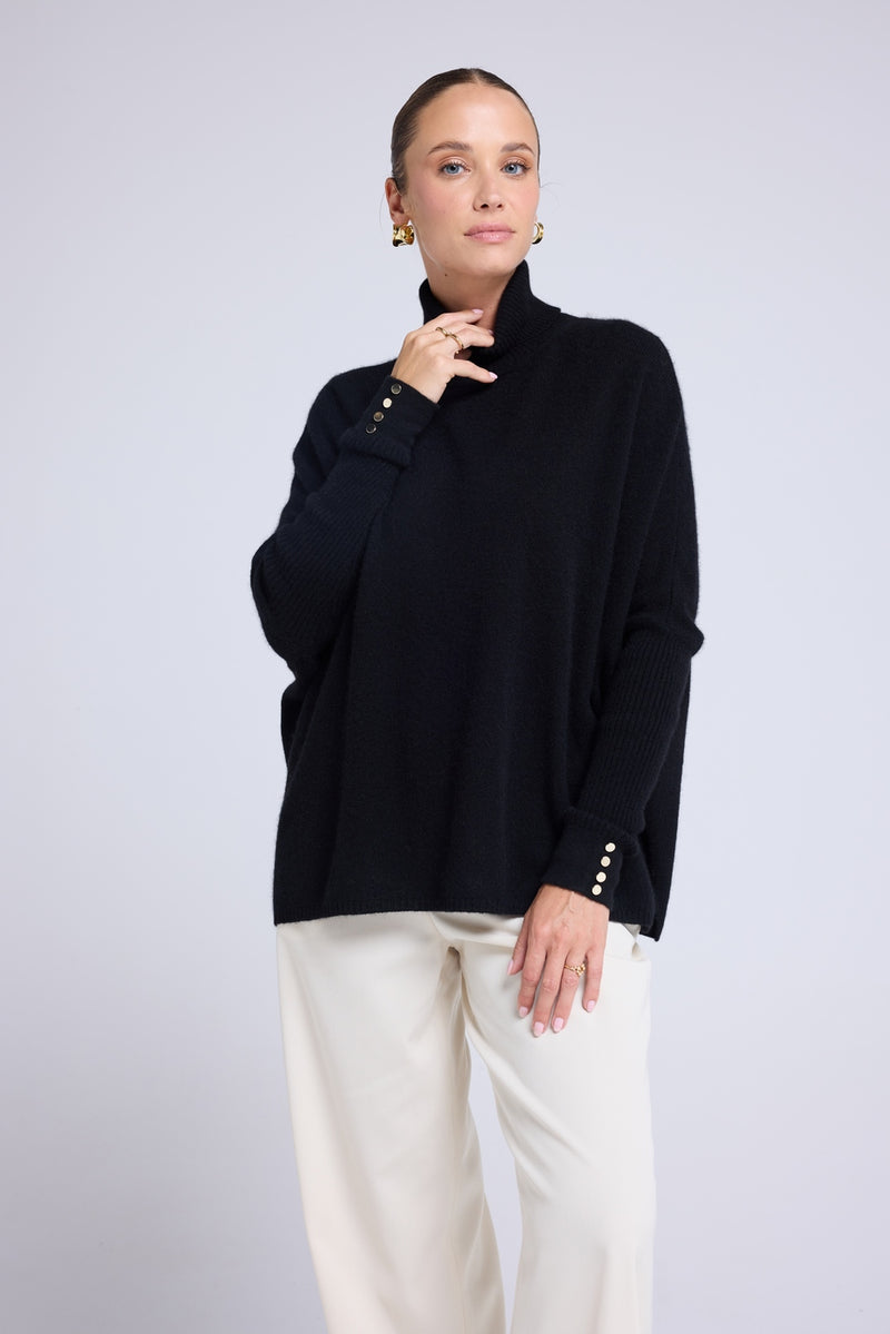 Pull Col Roule Boutons Dorés Poncho Rolanda - Noir