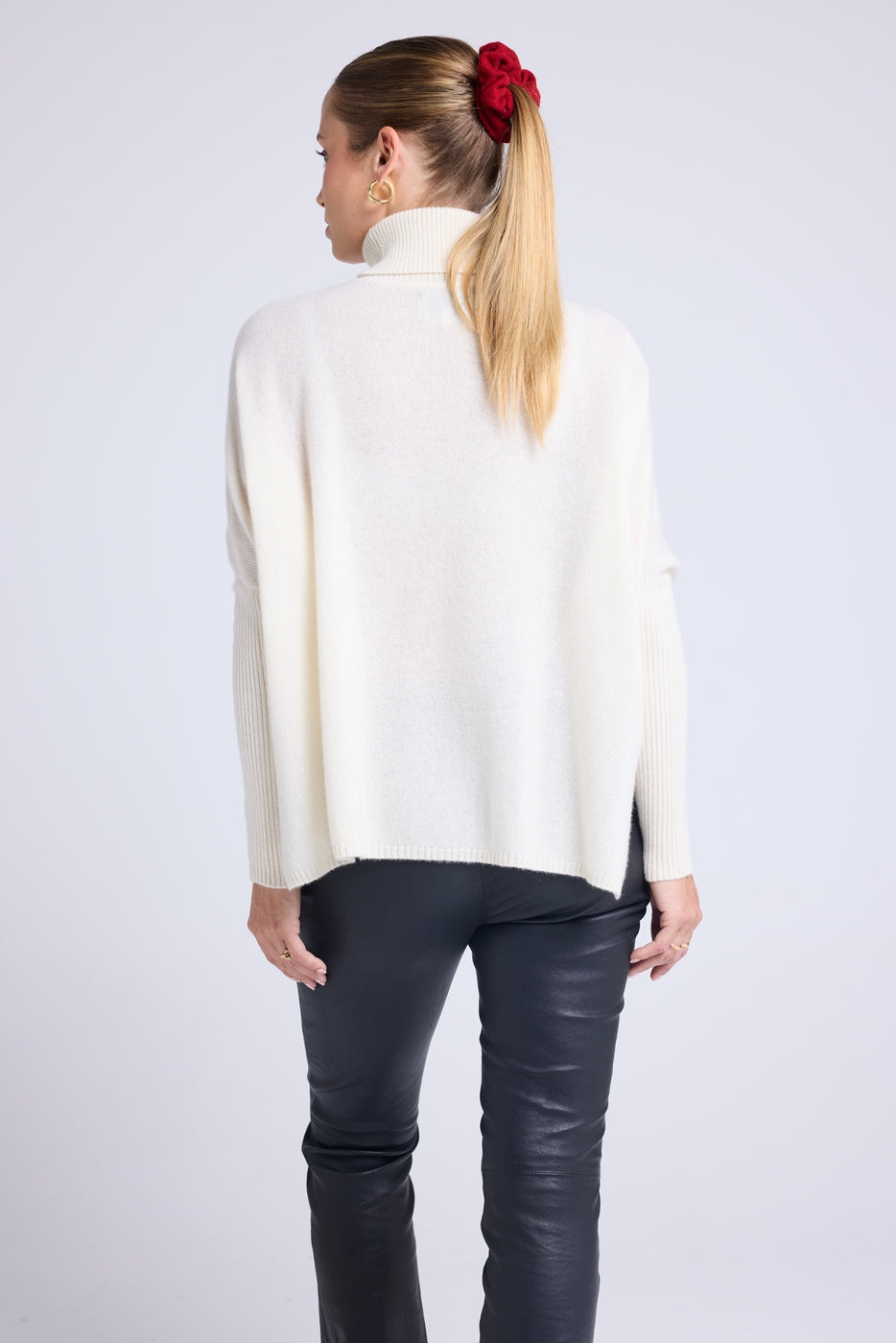 Jersey Cuello Vuelto Poncho Rolanda - Blanco