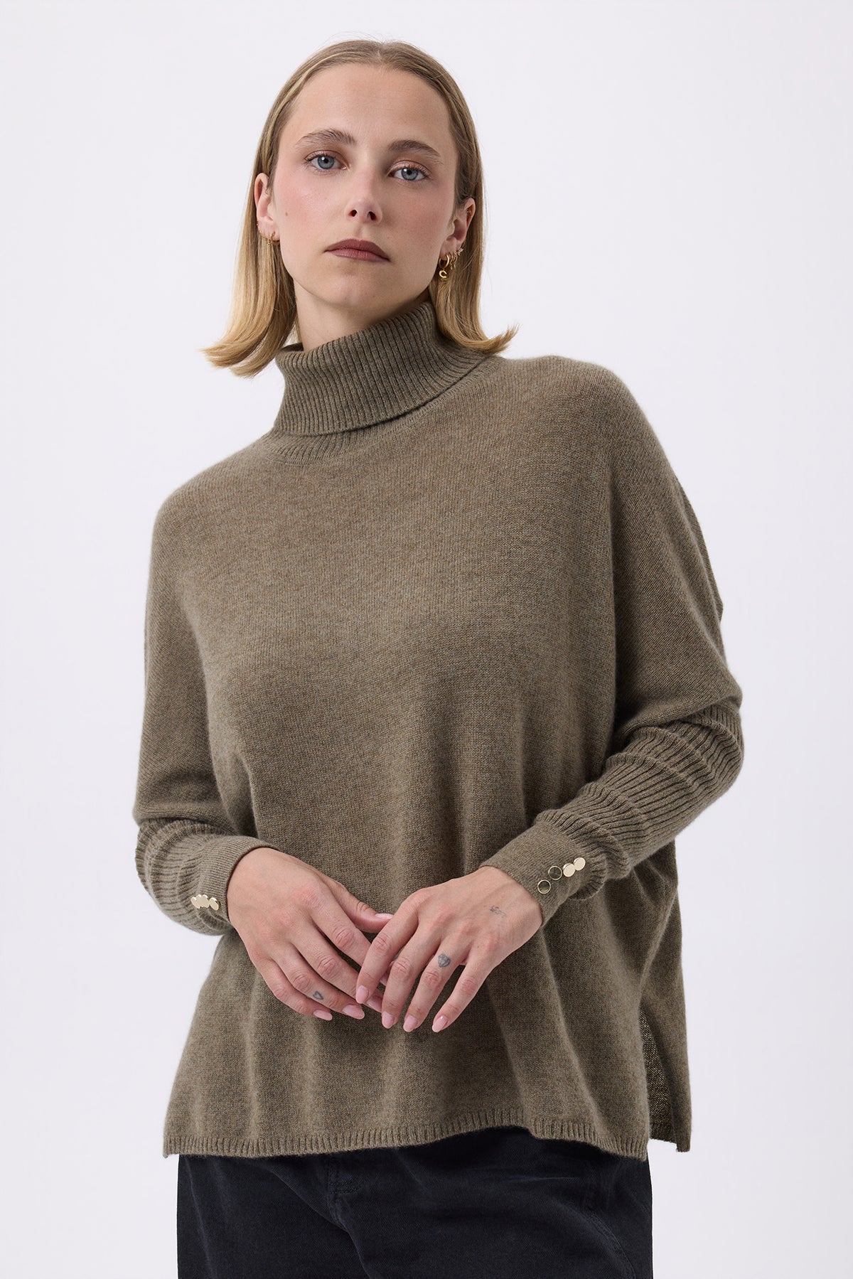 Pull Col Roule Poncho Avec Boutons F Rolanda - Vert Khaki Boutons Dores - Femme