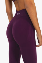 Elevate Leggings - Dark Berry