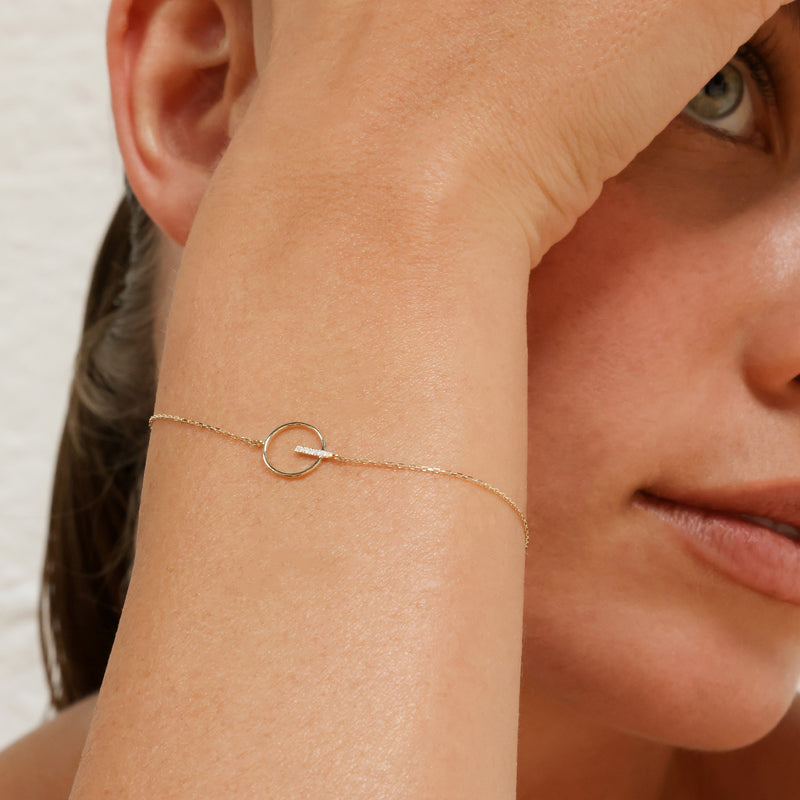 Bracelet "Barette encerclée" Diamant 0,02ct/6