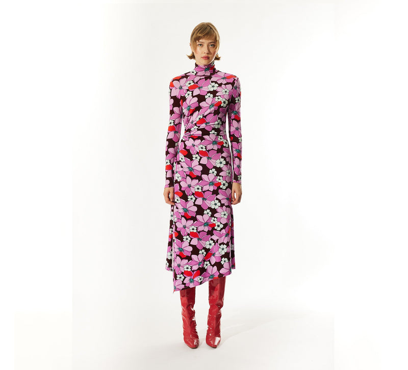 Robe Raja Flower