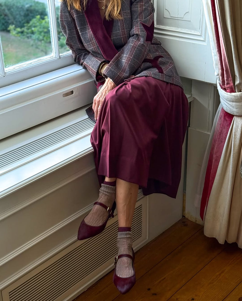 Bailarina Mercedita Burdeos Pelo Becerro