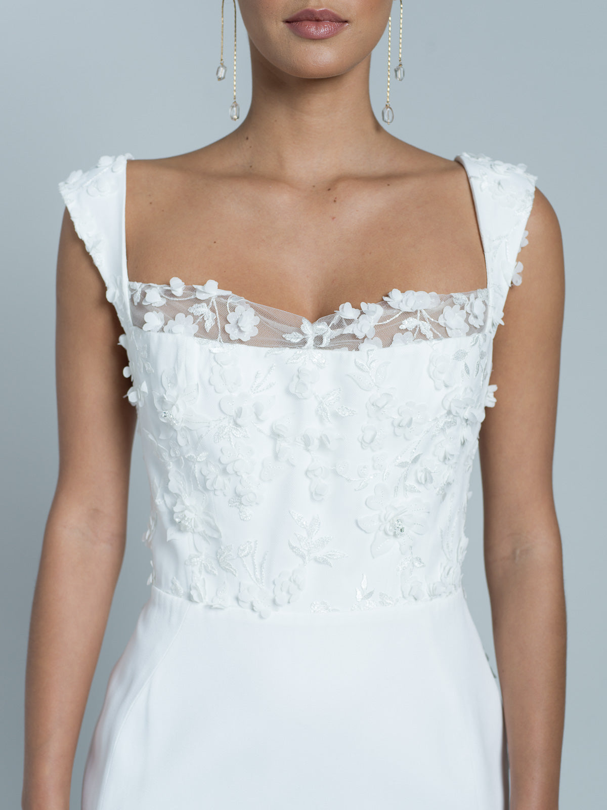 Vestido Corto Con Cola Oshun - Blanco