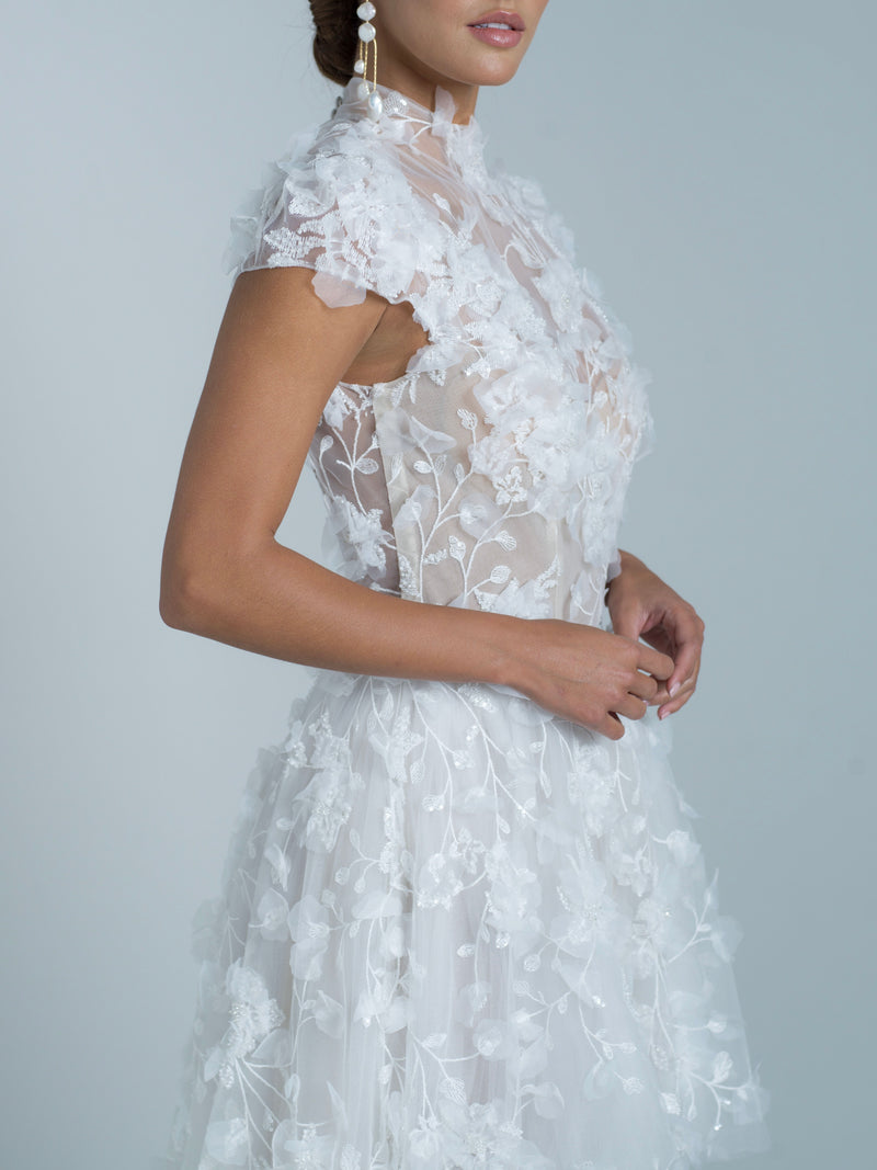 Easel Asymmetric Maxi Dress - Blanc